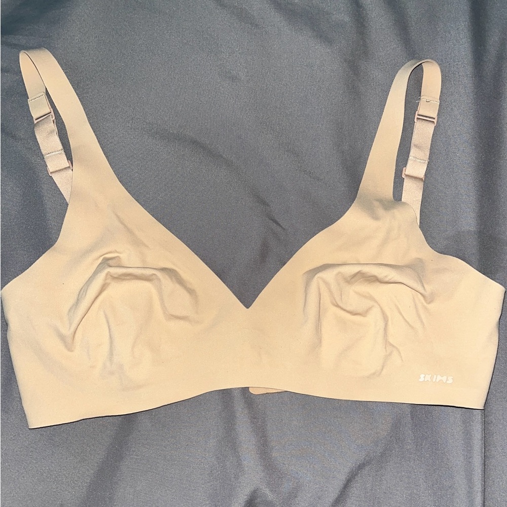 Skims Bra